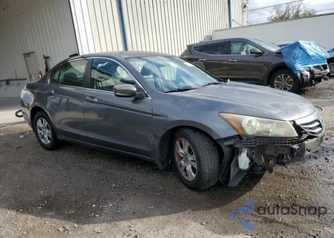 2011 Honda Accord Se z USA, uszkodzony, nr VIN 1HGCP2F65BA031971